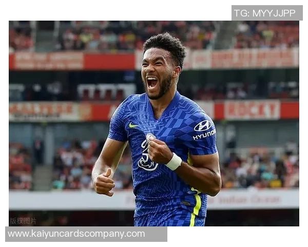 切尔西庆祝里斯詹姆斯达成200场里程碑展现纯血切尔西人风采