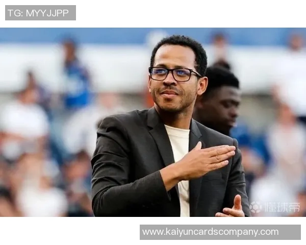 加里奥尼尔被视为罗塞尼尔接任切尔西的热门人选之一